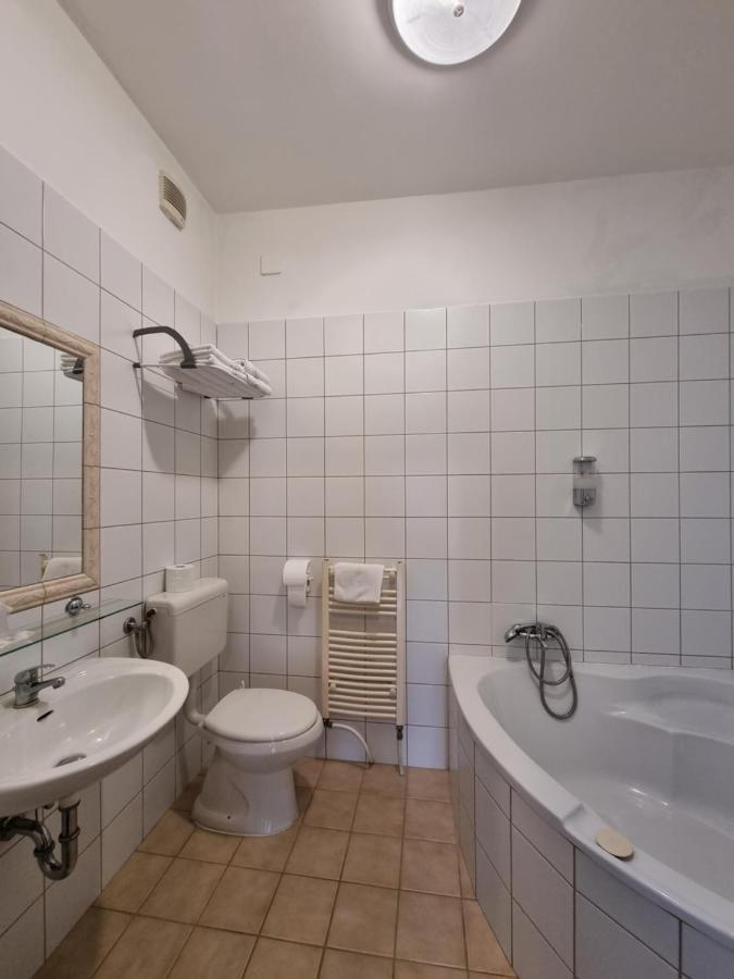 Bb Boutique Hotel Újlengyel المظهر الخارجي الصورة